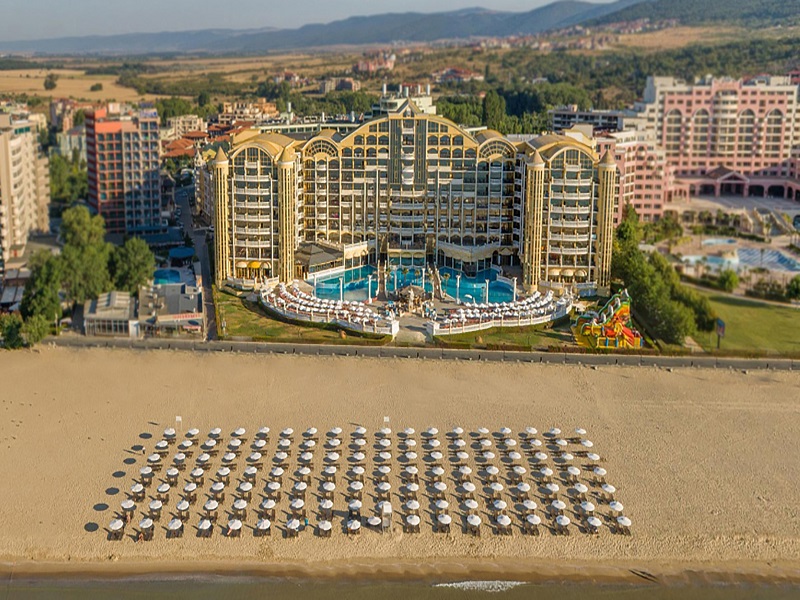 ИМПЕРИАЛ ПАЛАС